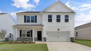 735 Lazy Elm Lane, Aberdeen, NC 28315