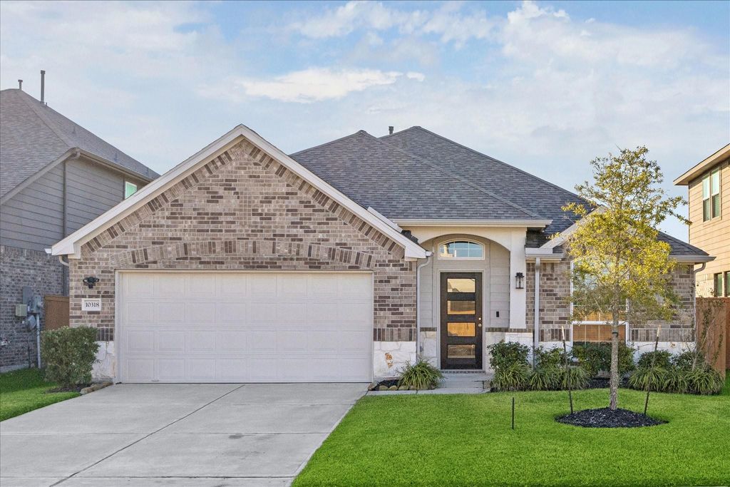10318 Muir Bend Drive, Rosharon, TX 77583
