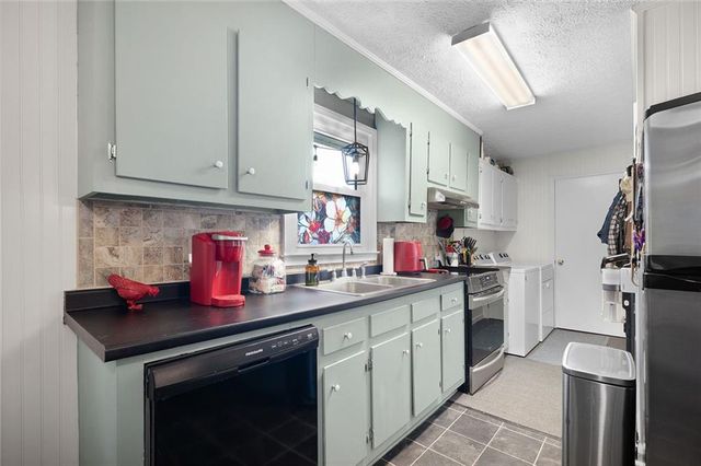 141 Ruben NE Drive, Calhoun, GA 30701