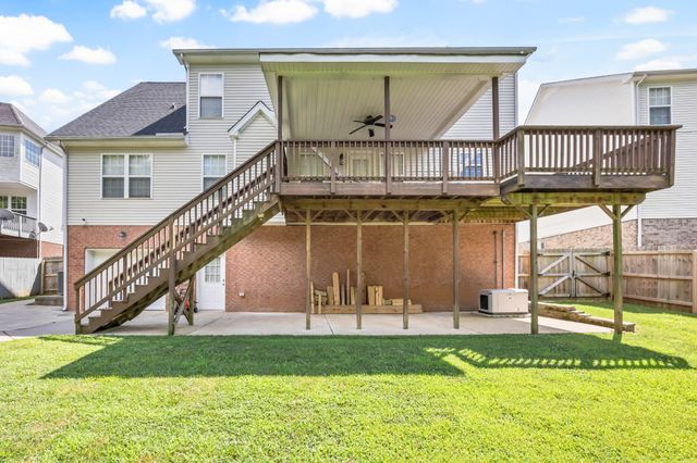 632 Winding Bluff Way, Clarksville, TN 37040