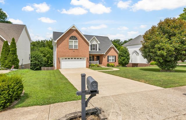 632 Winding Bluff Way, Clarksville, TN 37040