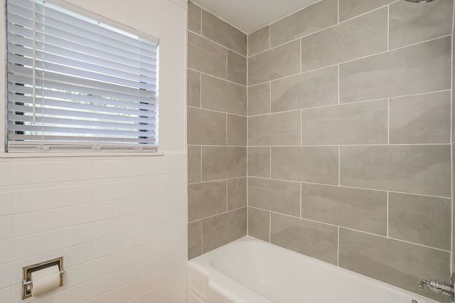 1327 Southern Boulevard, Cleburne, TX 76033