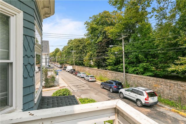 501 Spring Street 3, Newport, RI 02840