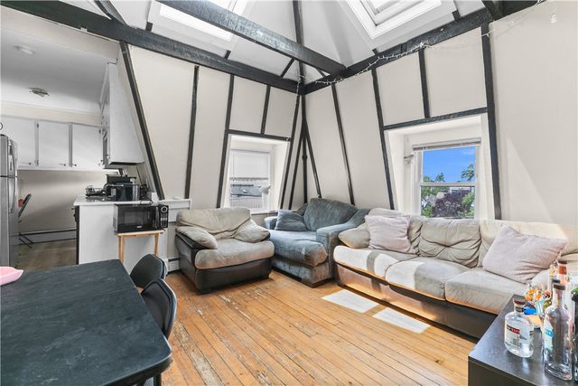 501 Spring Street 3, Newport, RI 02840