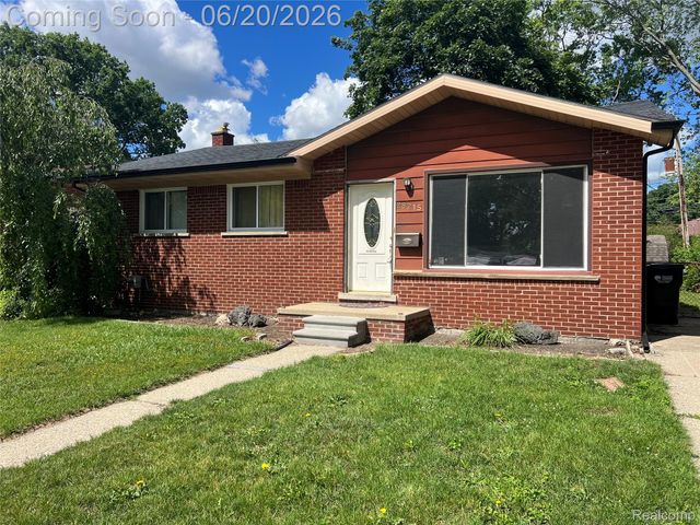 28215 Couzens Avenue, Madison Heights, MI 48071