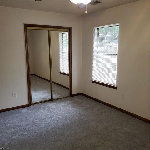953 Dallas CT, Virginia Beach, VA 23464