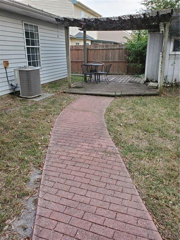 953 Dallas CT, Virginia Beach, VA 23464