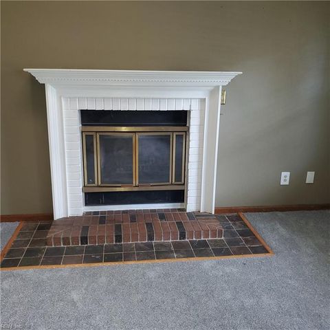 953 Dallas CT, Virginia Beach, VA 23464