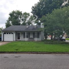 953 Dallas CT, Virginia Beach, VA 23464
