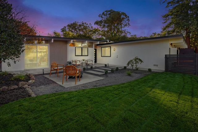 2275 Allegheny Way, San Mateo, CA 94402