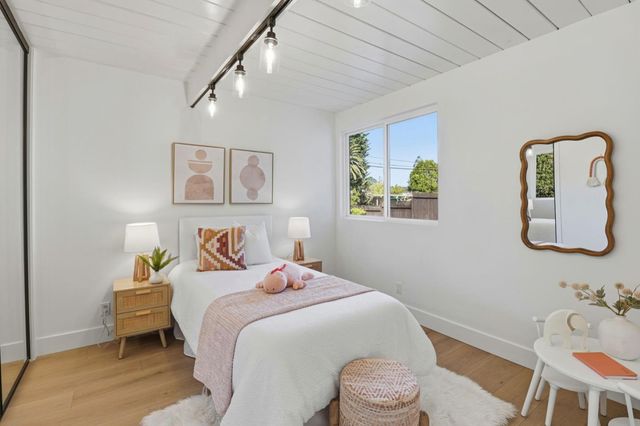 2275 Allegheny Way, San Mateo, CA 94402