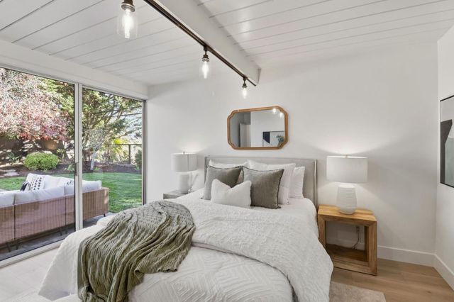 2275 Allegheny Way, San Mateo, CA 94402