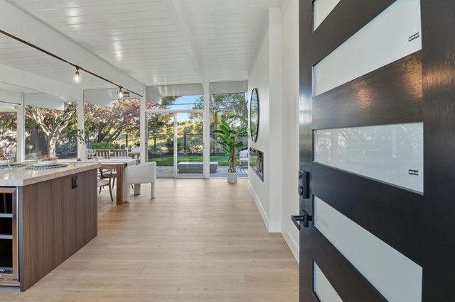 2275 Allegheny Way, San Mateo, CA 94402