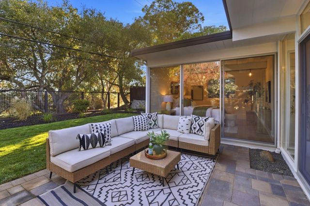 2275 Allegheny Way, San Mateo, CA 94402