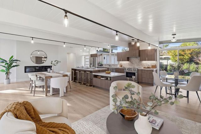 2275 Allegheny Way, San Mateo, CA 94402