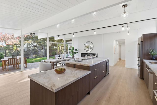 2275 Allegheny Way, San Mateo, CA 94402