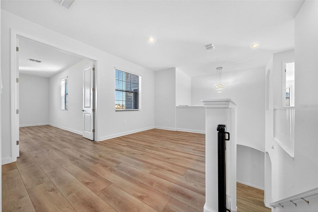 Image 43 of property listing at 4852 COASTAL DAYS LANE, Bradenton, FL 34211