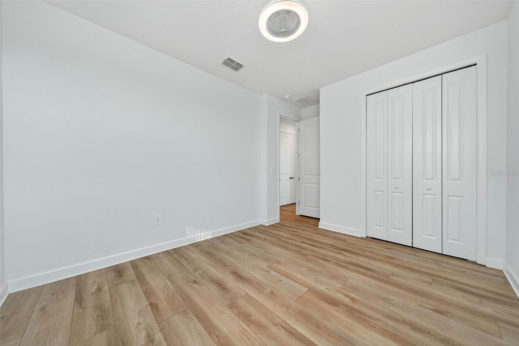 Image 51 of property listing at 4852 COASTAL DAYS LANE, Bradenton, FL 34211