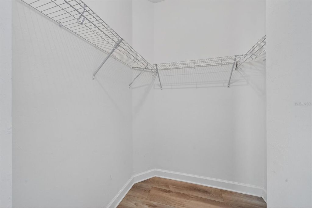 Image 63 of property listing at 4852 COASTAL DAYS LANE, Bradenton, FL 34211