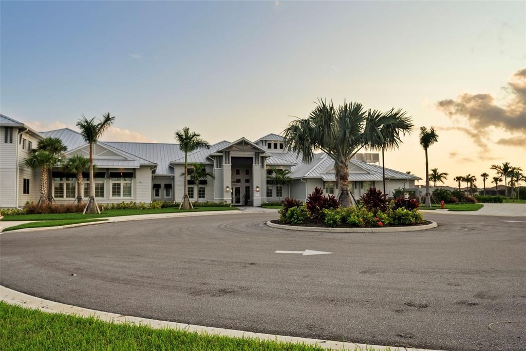 Image 78 of property listing at 4852 COASTAL DAYS LANE, Bradenton, FL 34211