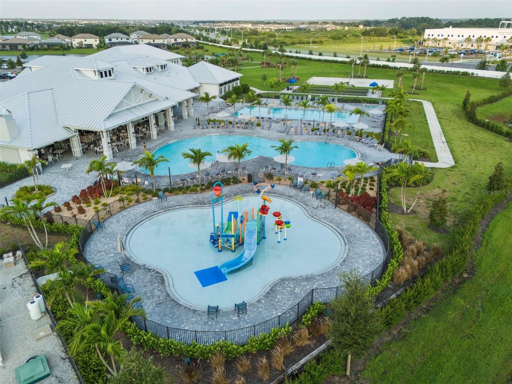 Image 83 of property listing at 4852 COASTAL DAYS LANE, Bradenton, FL 34211