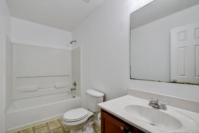 3630 Lazy Clover, San Antonio, TX 78261