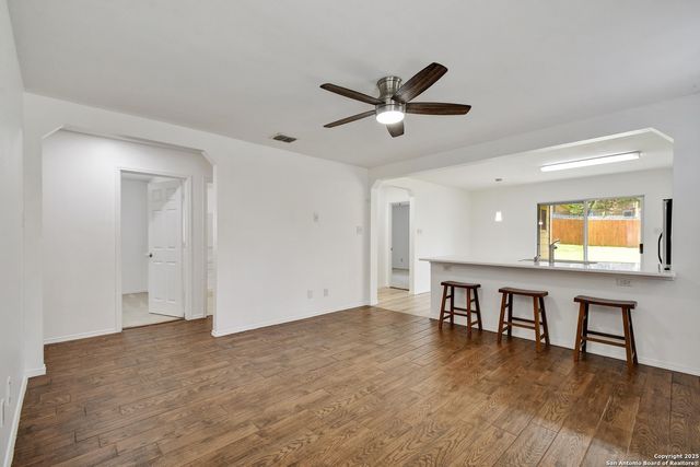3630 Lazy Clover, San Antonio, TX 78261