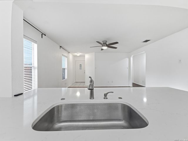 3630 Lazy Clover, San Antonio, TX 78261