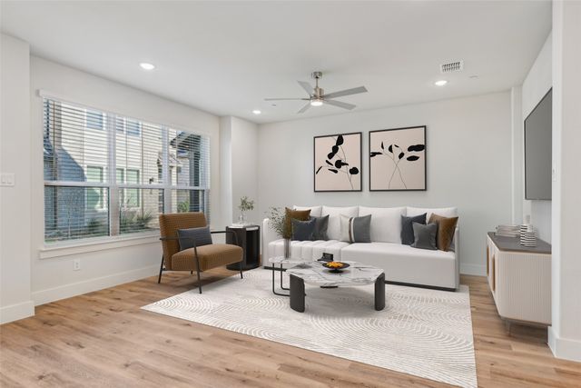 12895 Raven Way 35, Farmers Branch, TX 75234