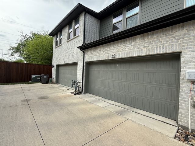 12895 Raven Way 35, Farmers Branch, TX 75234