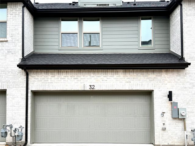 12895 Raven Way 35, Farmers Branch, TX 75234