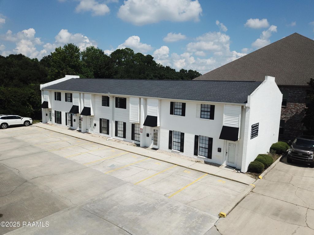 3 Flagg Place B-1, Lafayette, LA 70508