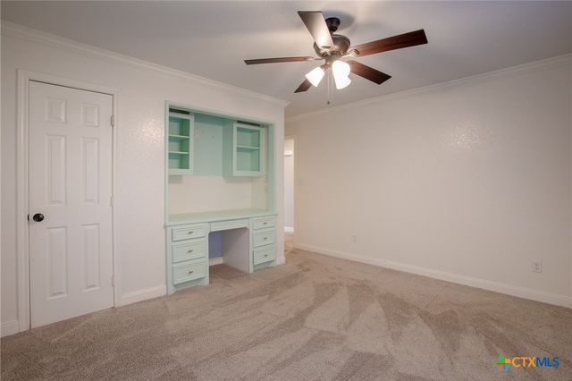 303 Turtle Rock Drive, Victoria, TX 77904