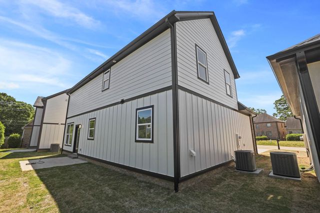 429 Ambiance Court, Spartanburg, SC 29301
