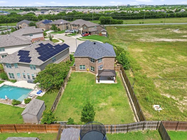7700 Spritsail Lane, Fort Worth, TX 76179