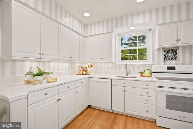 4509 CLEARBROOK LN, Kensington, MD 20895