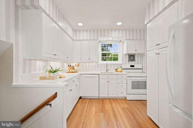 4509 CLEARBROOK LN, Kensington, MD 20895