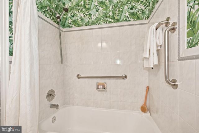 4509 CLEARBROOK LN, Kensington, MD 20895
