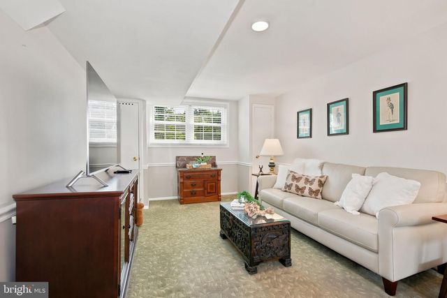 4509 CLEARBROOK LN, Kensington, MD 20895