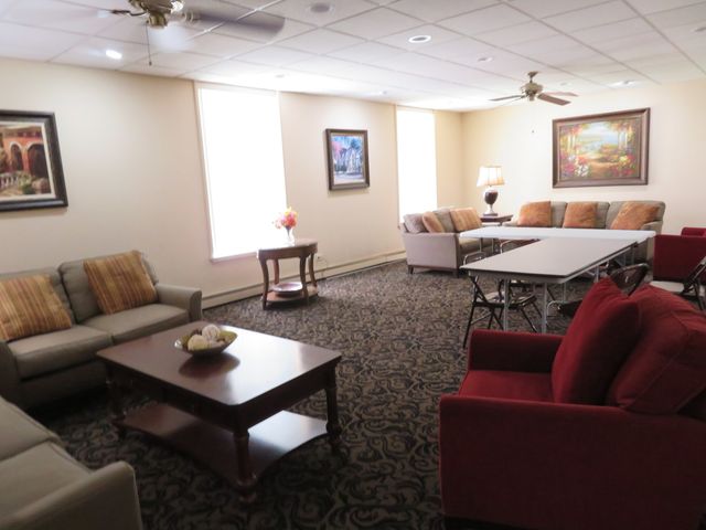 1311 S Finley Road 118, Lombard, IL 60148