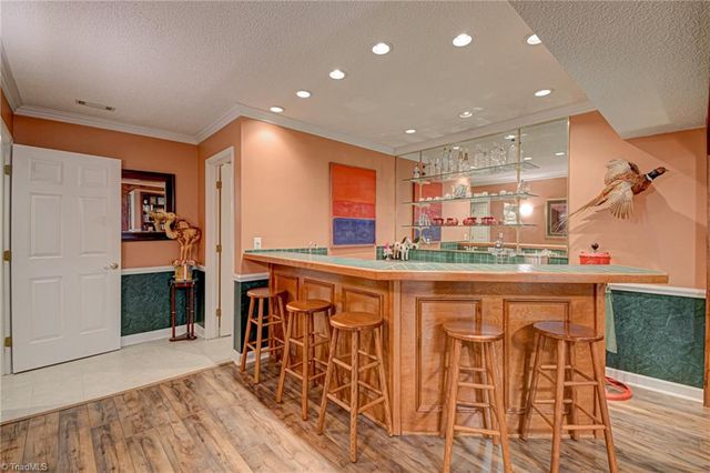 380 Hollinswood Avenue, Winston-salem, NC 27103
