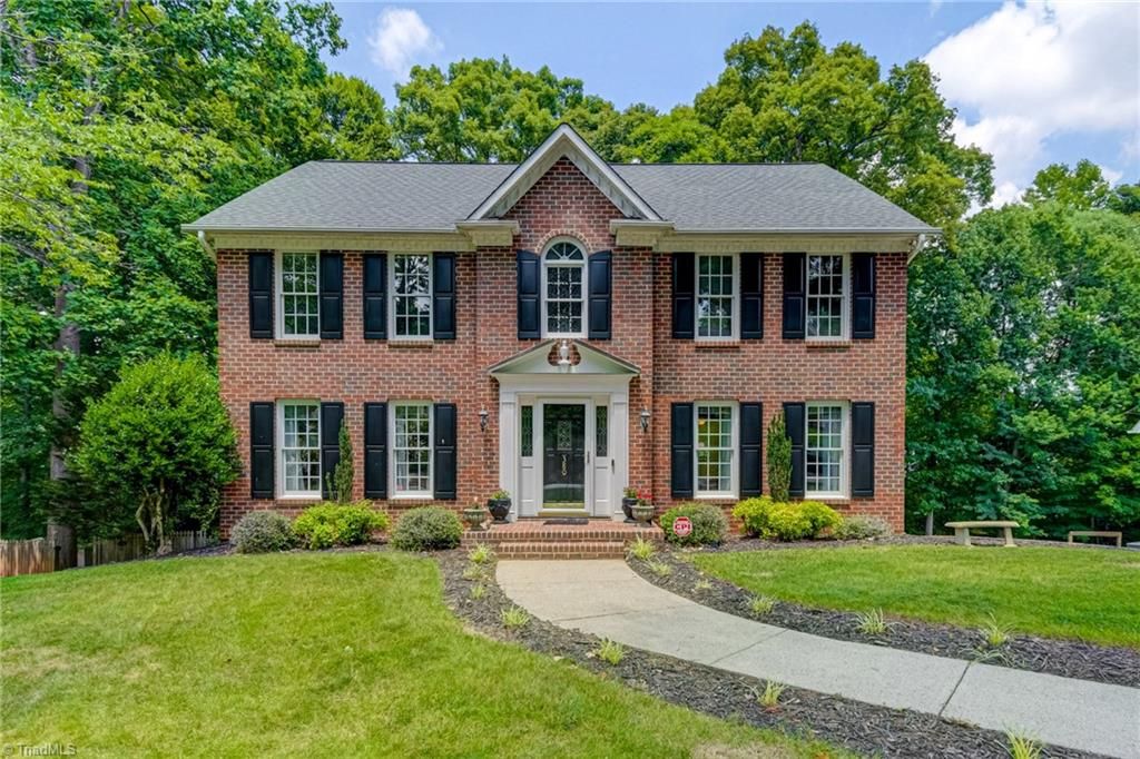 380 Hollinswood Avenue, Winston-salem, NC 27103