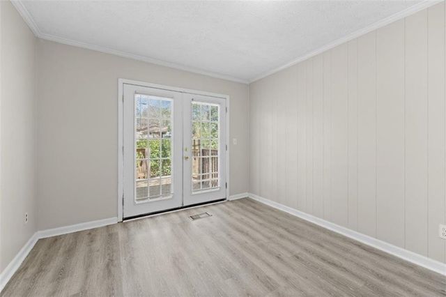 559 Autumn Drive, Riverdale, GA 30274