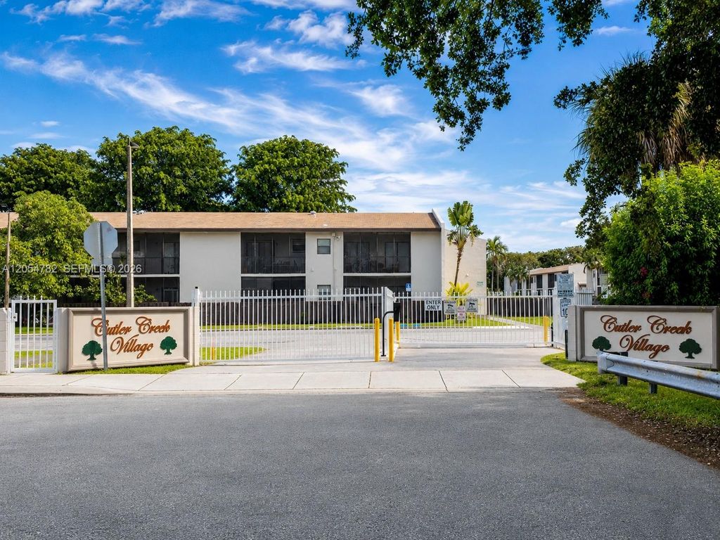 10370 SW 220th Street 228, Cutler Bay, FL 33190