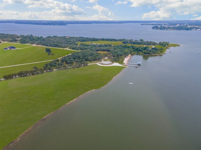 1524 Park Street, Azle, TX 76020