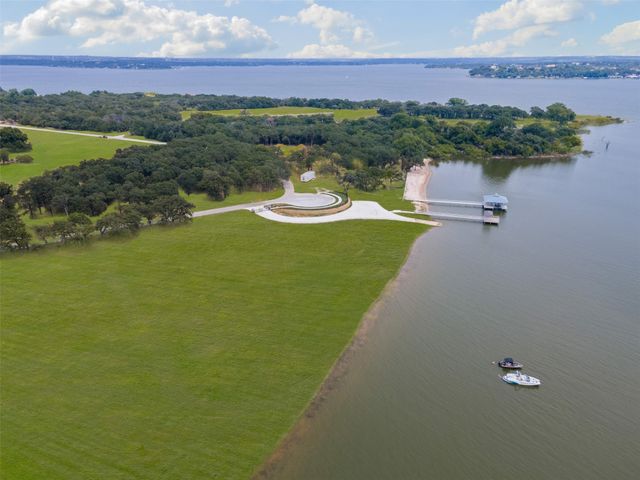 1524 Park Street, Azle, TX 76020