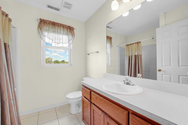 17214 Arrowhead, Oak Forest, IL 60452