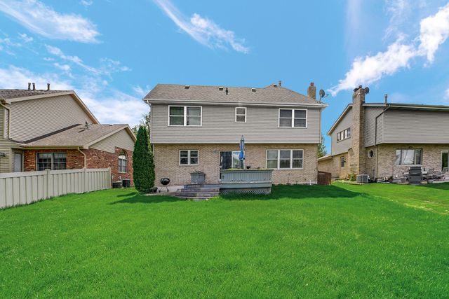 17214 Arrowhead, Oak Forest, IL 60452
