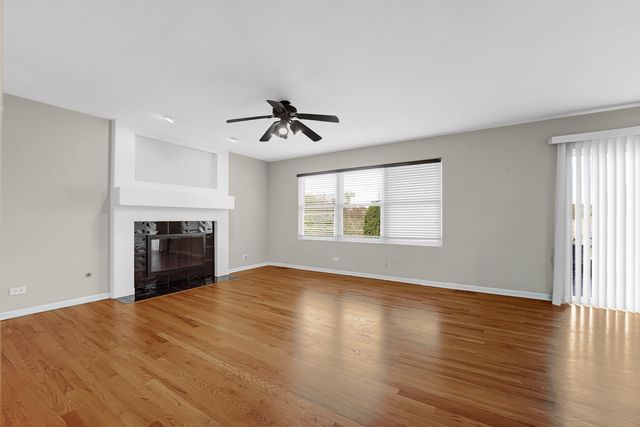17214 Arrowhead, Oak Forest, IL 60452