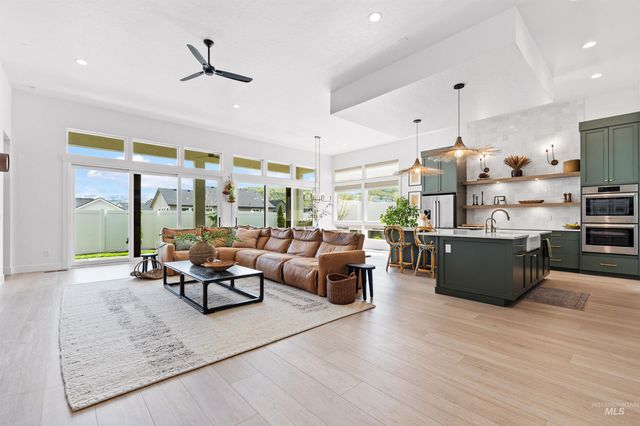 13378 N Hazel Grouse Way, Boise, ID 83714